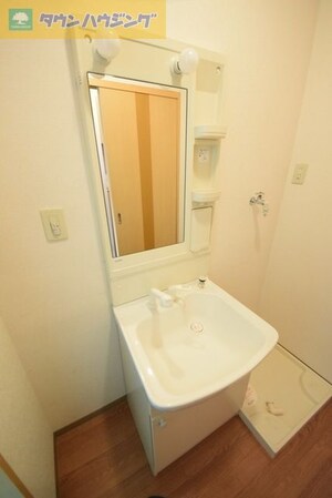 ティアラの物件内観写真